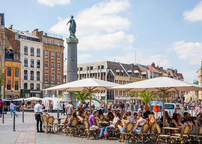 In The Heart Of Old Lille: Rue De La Monnaie