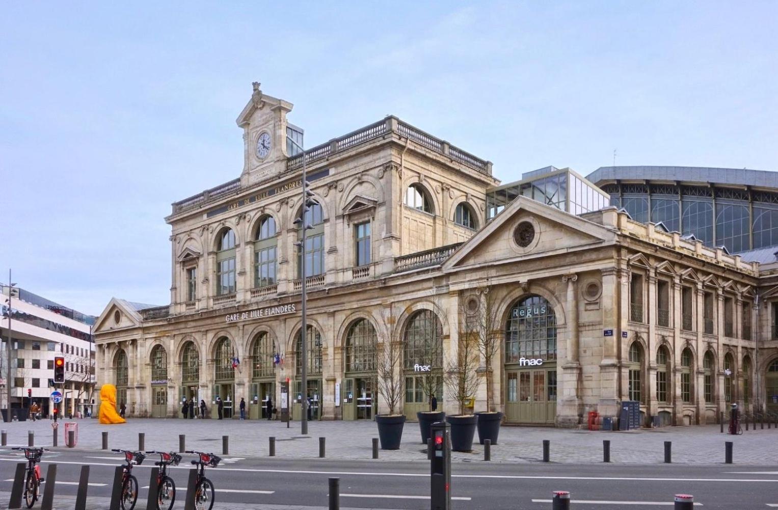 Apartment In The Heart Of Old Lille: Rue De La Monnaie *
